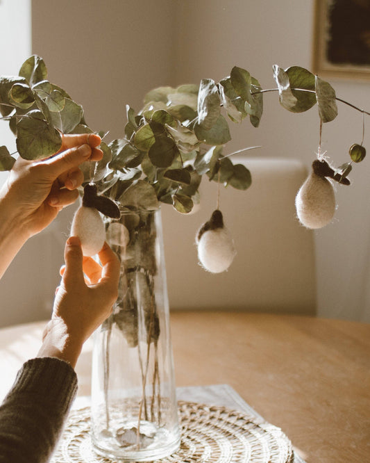 Set of 6 Handmade Felted Little White Pears